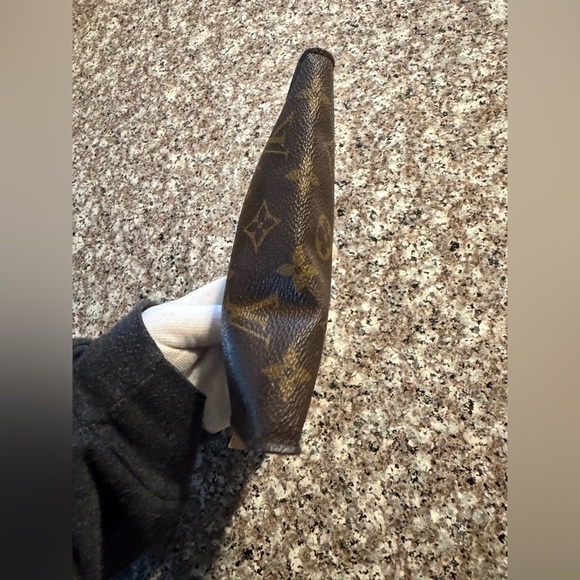 Louis Vuitton Monogram Pouch Purse/vintage preowned - Picture 8 of 11